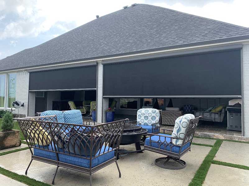 Why Retractable Screens Are A Great Outdoor Solution