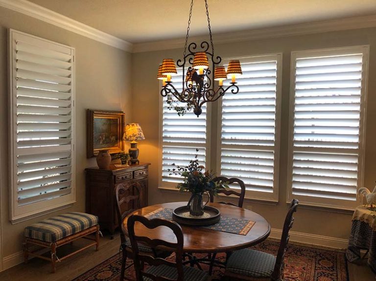 3 Top Window Treatment Options for Your Breakfast Nook